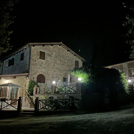 포지본시 Poggio Massiccioli 아파트 외부 사진